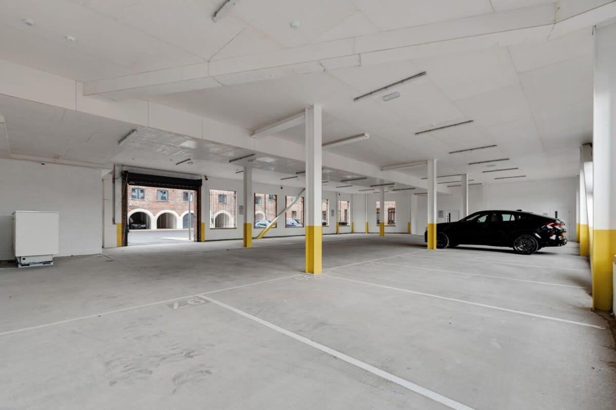 1 Bed Modern Apartment In A Converted Mill Leeds  Exterior foto